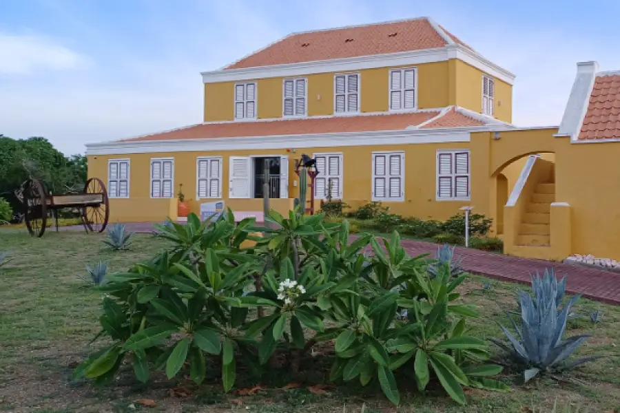 Historic House Mongui Maduro Museum & Library