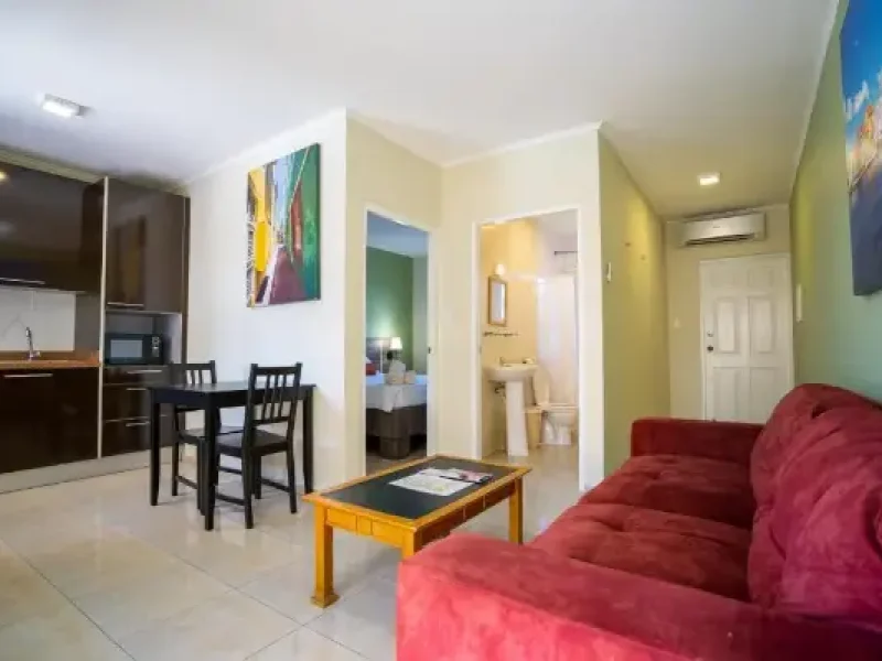 1 Bedroom Apartment, Pool View